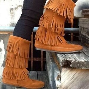 Minnetonka Women's Brown Fringe Moccasins